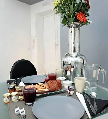 Services Borgo Oda ve Kahvaltı 2*